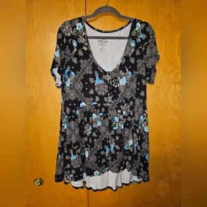 Torrid Babydoll Tee - size 2